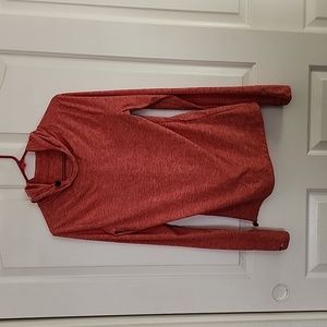 Oiselle long sleeve shirt top with hoodie